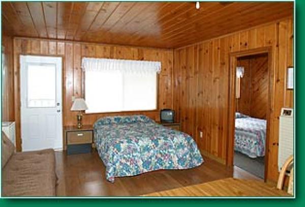 Ashland, Oregon, Vacation Rental Cabin