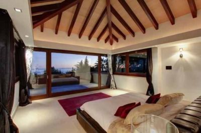 Luxury Villa in Marbella bedroom